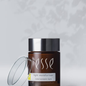 Esse Light moisturiser - kevyt kasvovoide